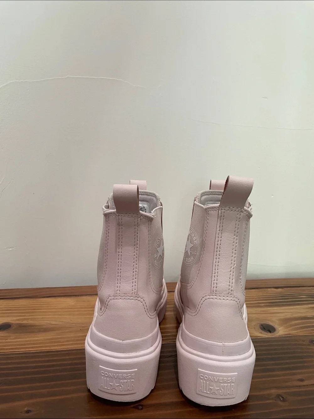 Converse sculpted silhouette